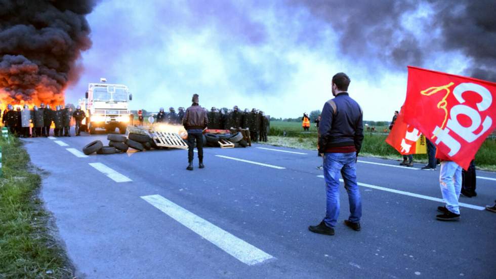 France : multiplication des blocages des anti-Loi travail pour leur 8e journée de mobilisation