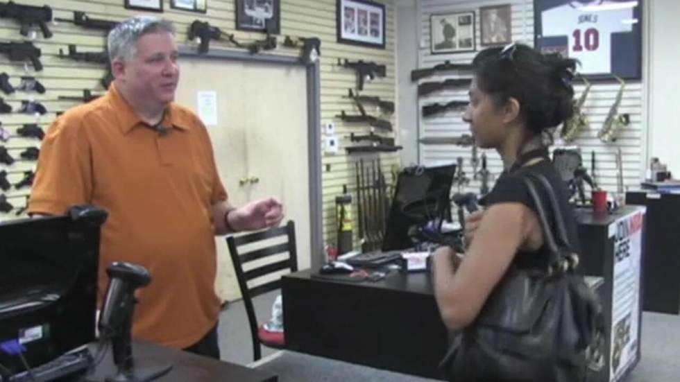 Vidéo : comment se procurer une arme en Floride ?