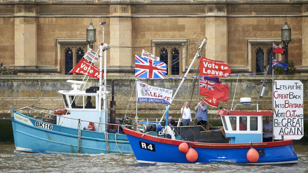 Nigel Farage part en croisade pro-Brexit sur la Tamise