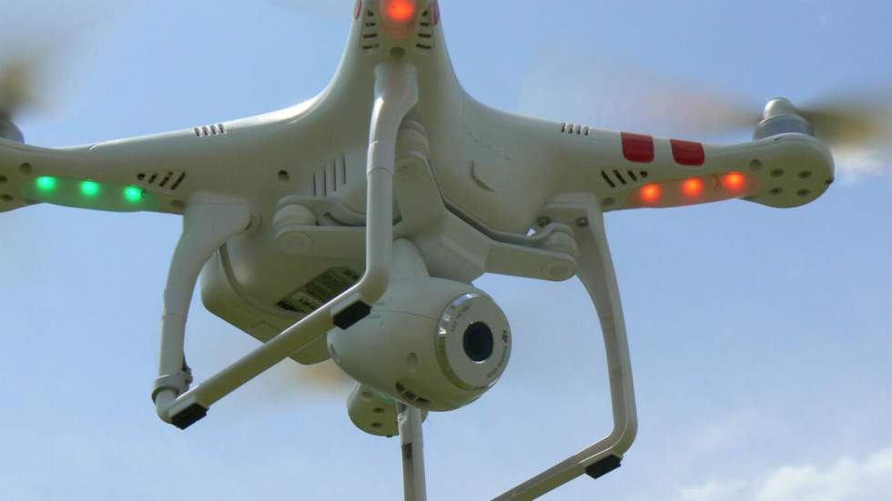 En Irlande du Nord, un drone livre des pilules abortives pour contrer les lois anti-avortement En Irlande du Nord, un drone livre des pilules abortives pour contrer les lois anti-avortement