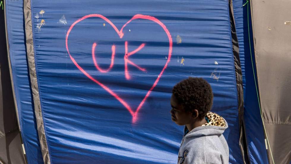 Pendant ce temps à Calais, davantage de migrants passent en Angleterre