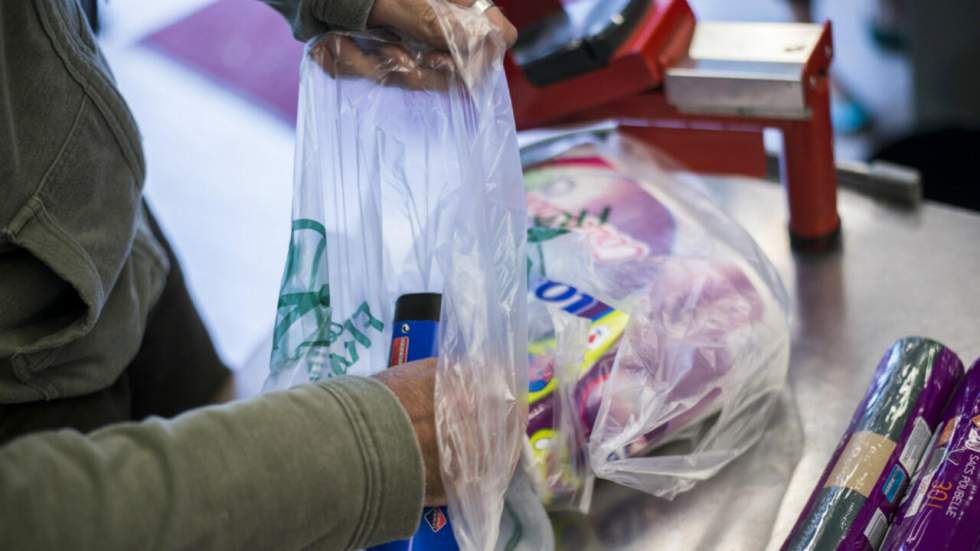 Sacs plastiques, Airbnb, véhicules polluants... Ce qui change ce 1er juillet Sacs plastiques, Airbnb, véhicules polluants... Ce qui change ce 1er juillet