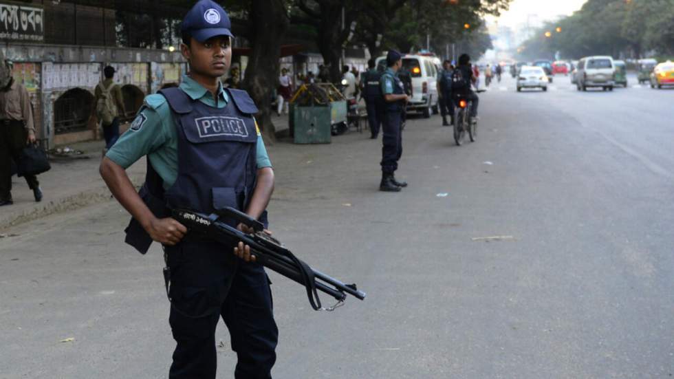 L'EI revendique une attaque dans un restaurant de Dacca au Bangladesh