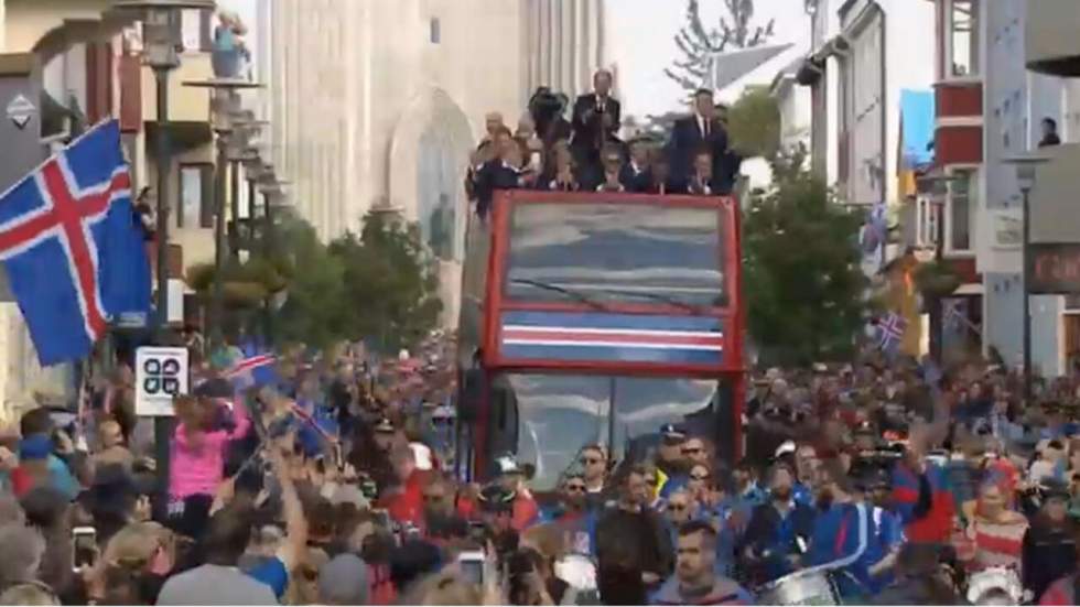 Vidéo : les joueurs islandais accueillis en héros à Reykjavik