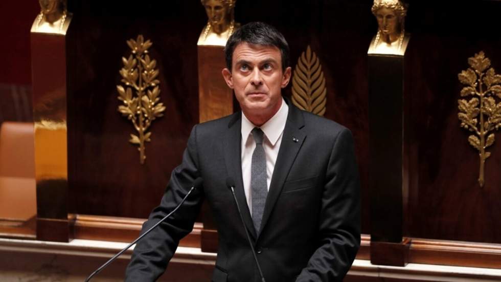 Le Premier ministre Valls invoque l'article 49-3 pour adopter la Loi travail sans vote