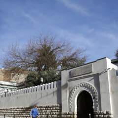 Dans un rapport, des sénateurs prônent un islam "de" France Dans un rapport, des sénateurs prônent un islam "de" France