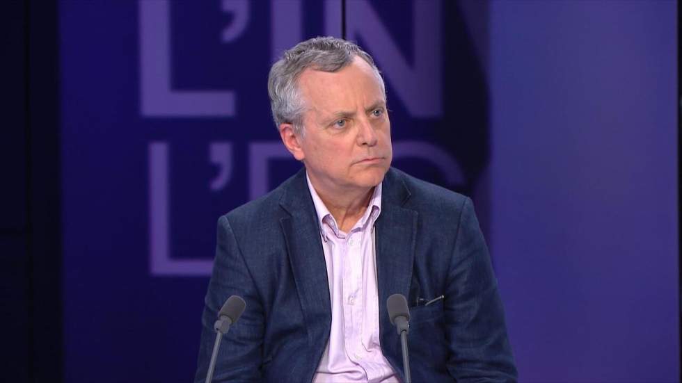 "On a besoin d'une réflexion romanesque sur les sociétés", François Bourin, éditeur "On a besoin d'une réflexion romanesque sur les sociétés", François Bourin, éditeur