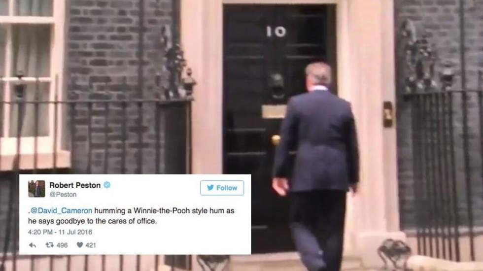 Vidéo : David Cameron annonce sa démission comme on sort les poubelles