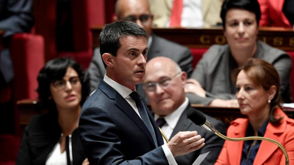 Prolongation de l’état d'urgence : Valls appelle la France à "faire bloc"