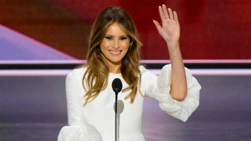 La plume de Melania Trump reconnaît avoir plagié le discours de Michelle Obama