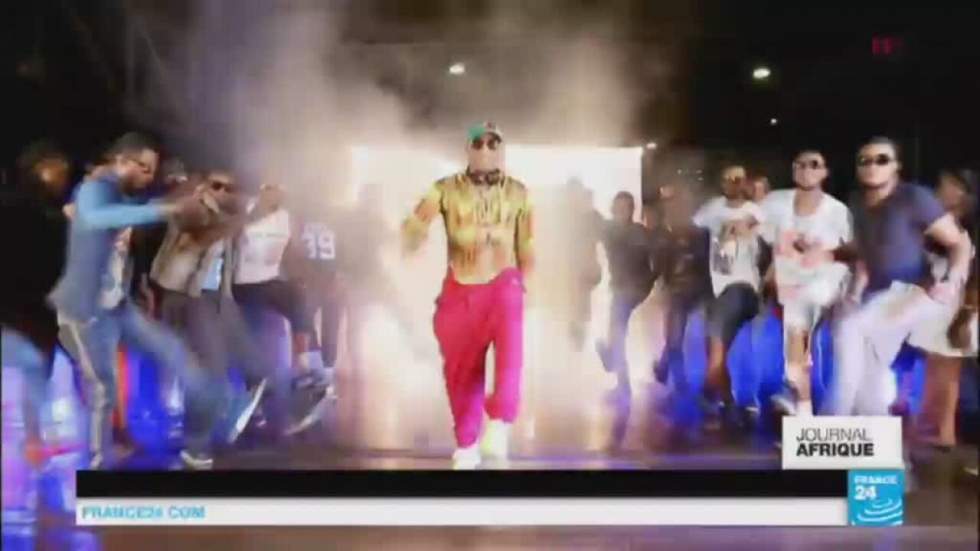 RDC : le chanteur Koffi Olomidé interpellé à Kinshasa