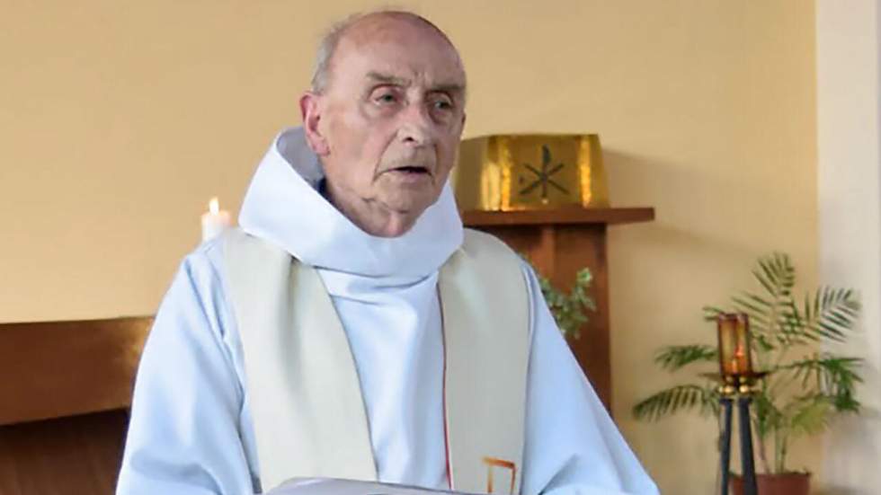 Jacques Hamel, le prêtre tué dans son église, un homme "chaleureux, très apprécié de la population" Jacques Hamel, le prêtre tué dans son église, un homme "chaleureux, très apprécié de la population"