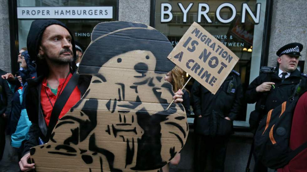 À Londres, manifestation contre une chaîne de restaurants accusée du renvoi de salariés sans-papiers