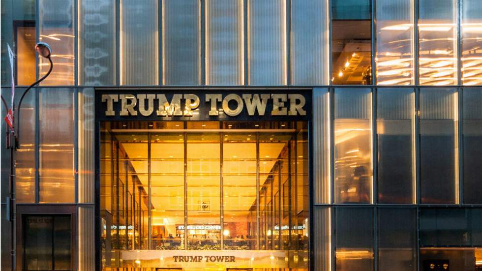 Des designers américains veulent construire un mur de sacs de sable devant la Trump Tower à New York