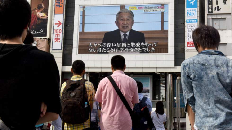 À 82 ans, l'empereur du Japon Akihito prépare son peuple à l'abdication