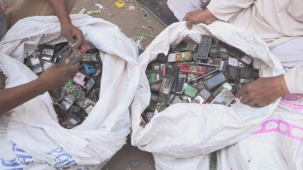 Inde : le défi du recyclage des déchets électroniques