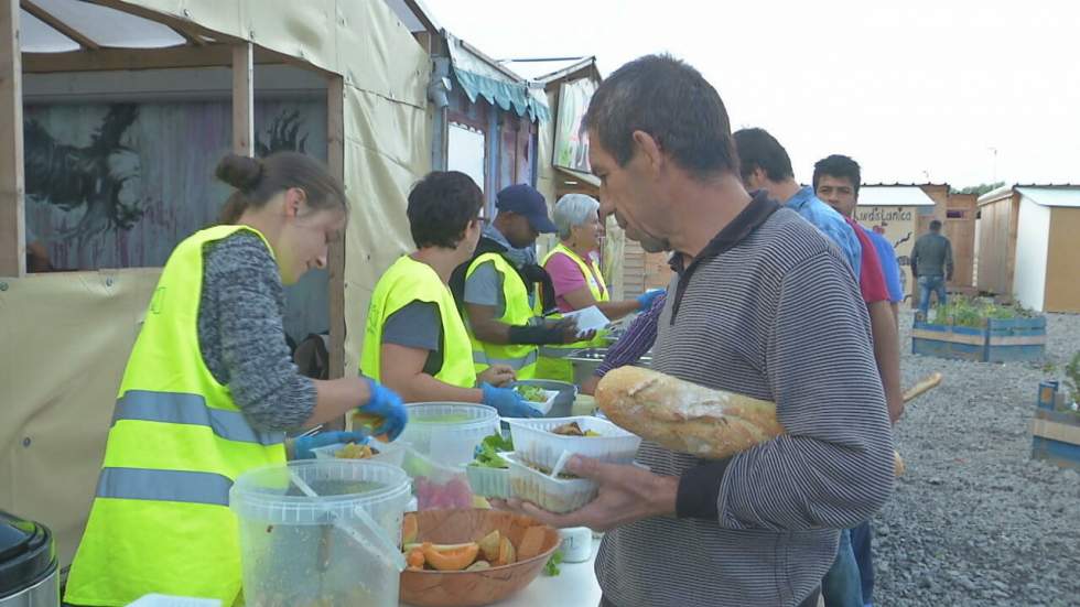 Vidéo : à Grande-Synthe, des ateliers de cuisine pour les migrants