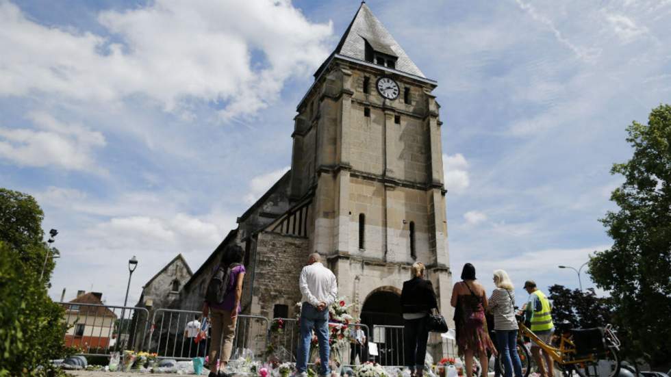 Deux mois après l'attentat, l’église de Saint-Étienne-du-Rouvray rouvre ses portes