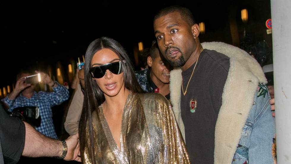 Kim Kardashian se fait agresser dans son hôtel à Paris, Kayne West interrompt son concert à New York Kim Kardashian se fait agresser dans son hôtel à Paris, Kayne West interrompt son concert à New York