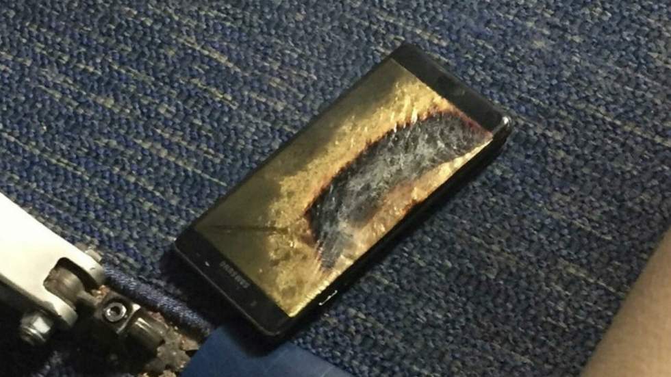 Un Samsung Galaxy Note 7 "de remplacement" a pris feu dans un avion