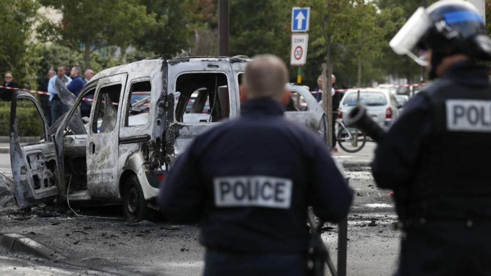 Pronostic vital engagé pour un policier après une attaque aux cocktails Molotov dans l'Essonne