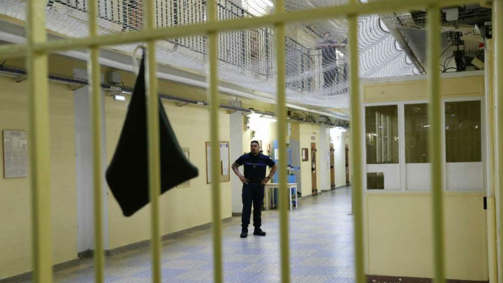 Déradicalisation : le gouvernement français met fin aux "unités dédiées" en prison