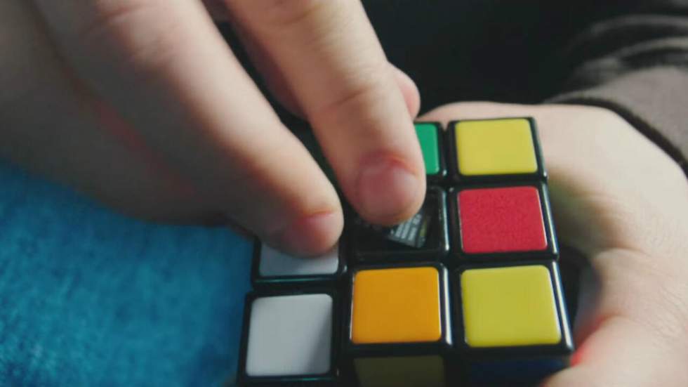 Edward Snowden a-t-il vraiment fait trembler la NSA avec un Rubik’s Cube ? Edward Snowden a-t-il vraiment fait trembler la NSA avec un Rubik’s Cube ?