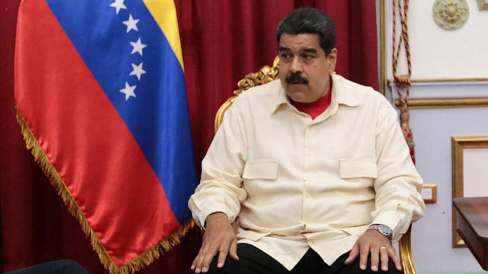 Venezuela : le dialogue reste fragile entre le pouvoir et l'opposition, Maduro libère cinq opposants