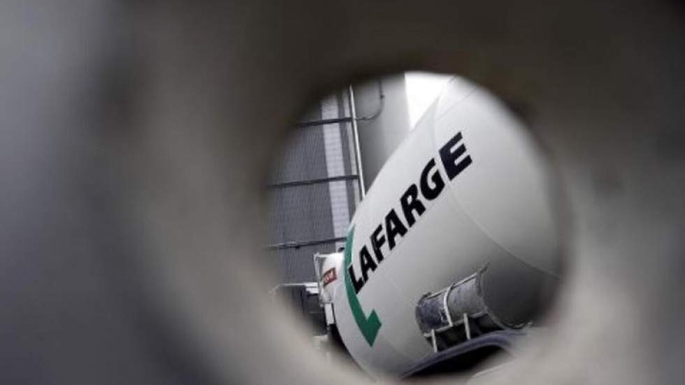 "Lafarge se serait approvisionné auprès de l'EI", accuse l'ONG Sherpa