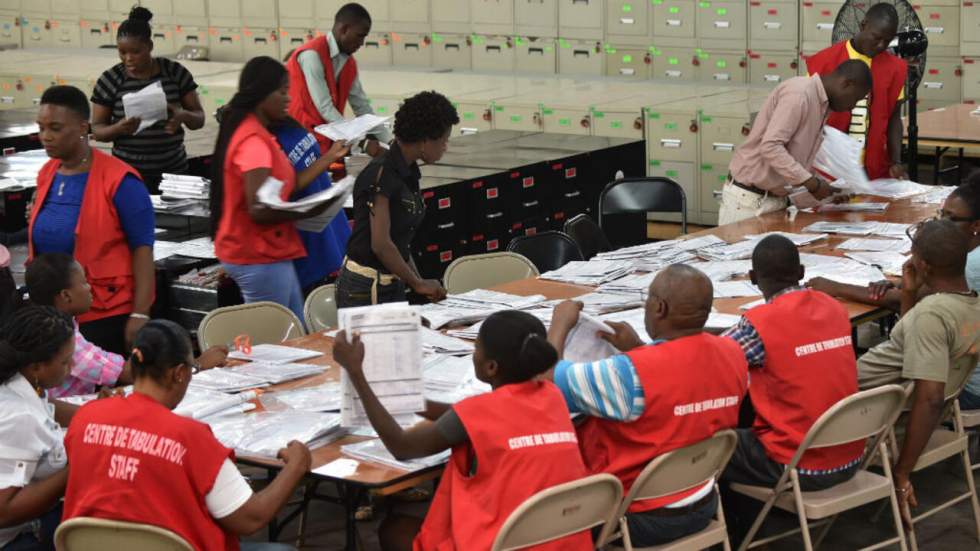 Présidentielle en Haïti : deux partis revendiquent la victoire Présidentielle en Haïti : deux partis revendiquent la victoire