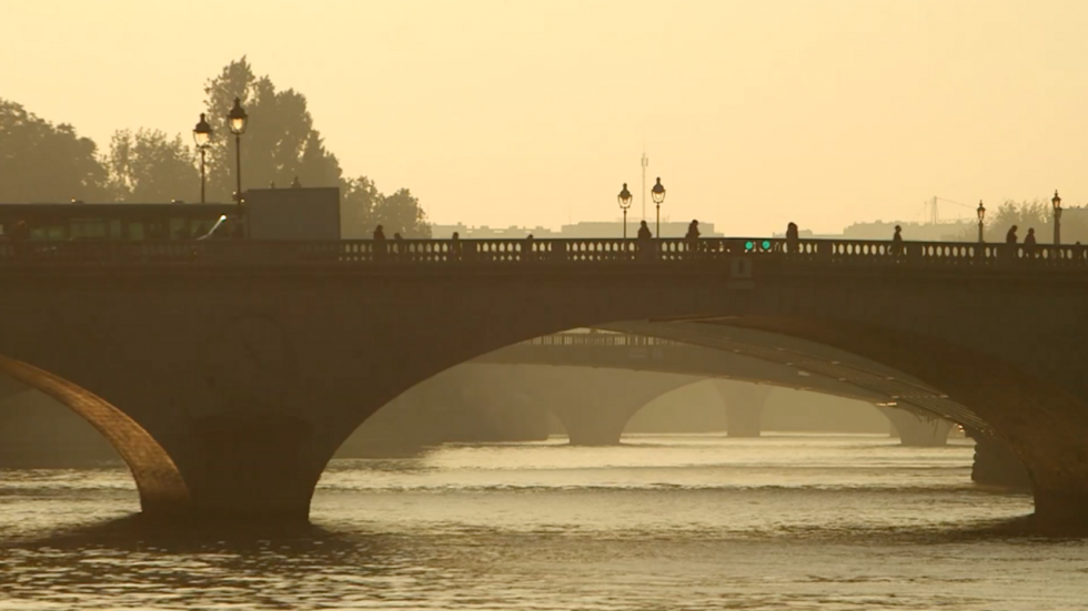 Paris au fil des ponts