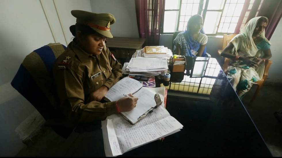 En Inde, des brigades féminines contre les violences faites aux femmes