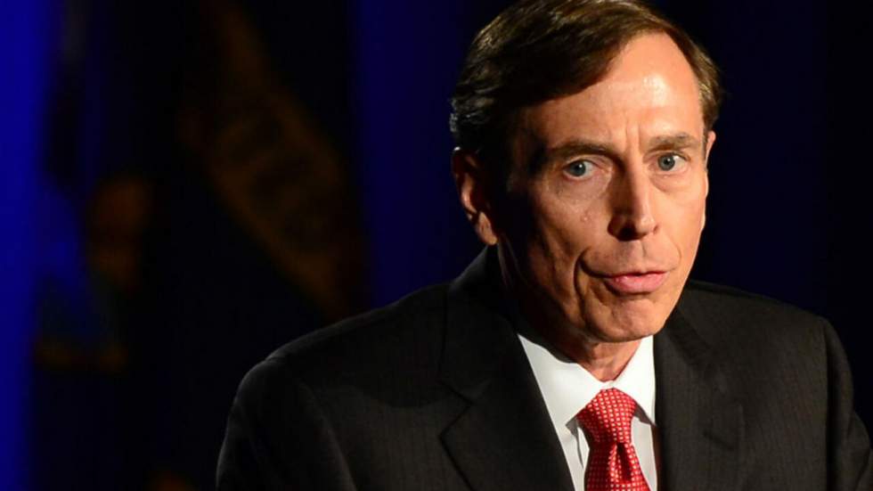 Administration Trump : l'ex-général Petraeus pressenti à la tête de la diplomatie