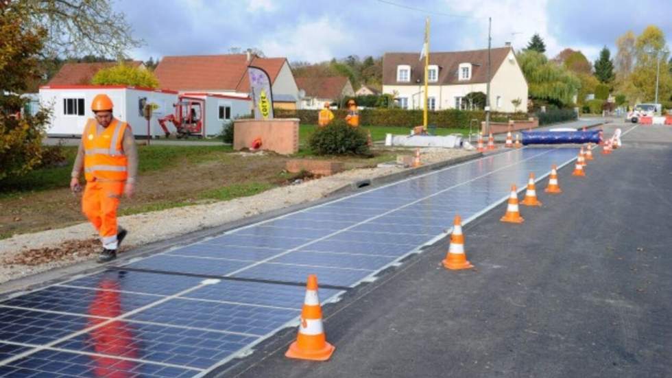 Normandie : Ségolène Royal inaugure la première route solaire au monde Normandie : Ségolène Royal inaugure la première route solaire au monde