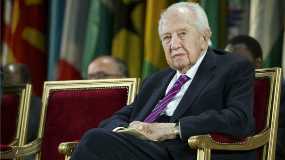 Ex-président et fondateur de la démocratie au Portugal, Mario Soares meurt à 92 ans