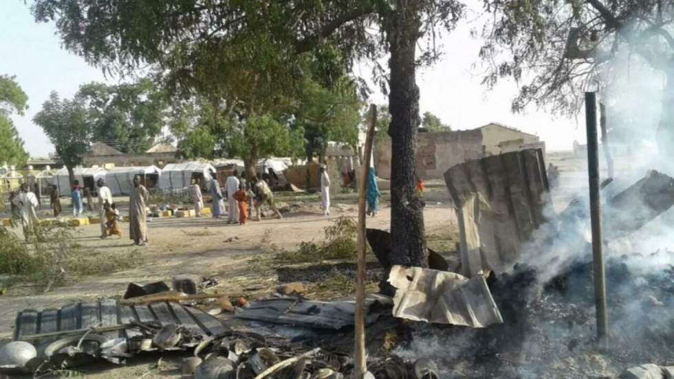 Nigeria : un camp de déplacés visé par erreur par l'armée, 52 morts Nigeria : un camp de déplacés visé par erreur par l'armée, 52 morts