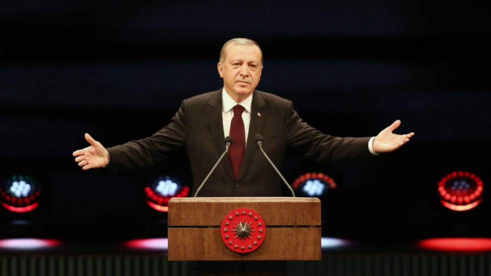 Turquie : un projet de nouvelle constitution sur-mesure pour Erdogan Turquie : un projet de nouvelle constitution sur-mesure pour Erdogan