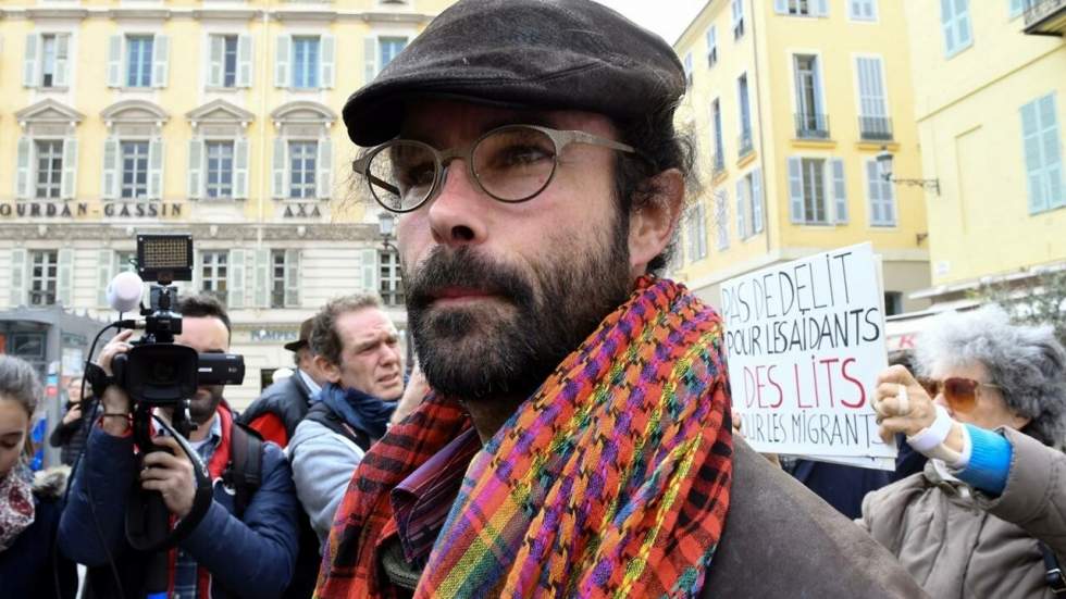 Aide aux migrants : l'agriculteur Cédric Herrou à nouveau en garde à vue Aide aux migrants : l'agriculteur Cédric Herrou à nouveau en garde à vue
