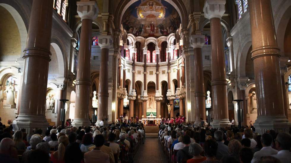 La communauté catholique divisée sur les questions d’immigration, selon une étude