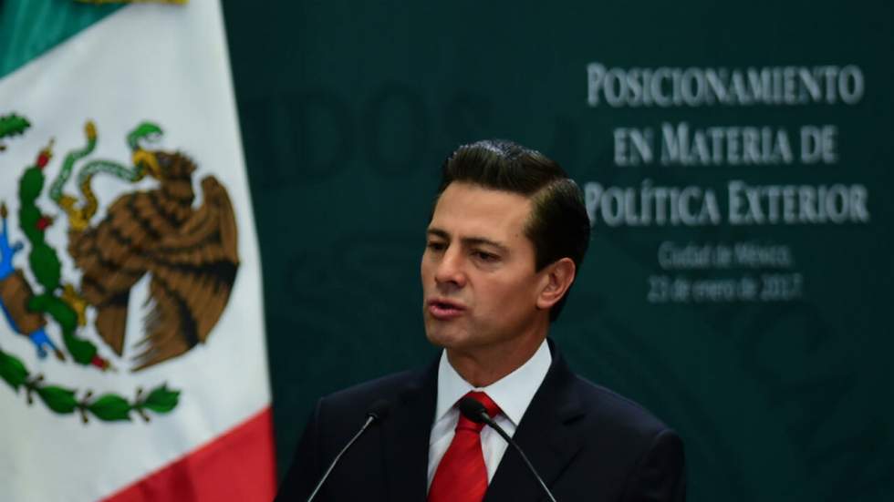 Le président mexicain Peña Nieto condamne le projet de mur de Donald Trump Le président mexicain Peña Nieto condamne le projet de mur de Donald Trump