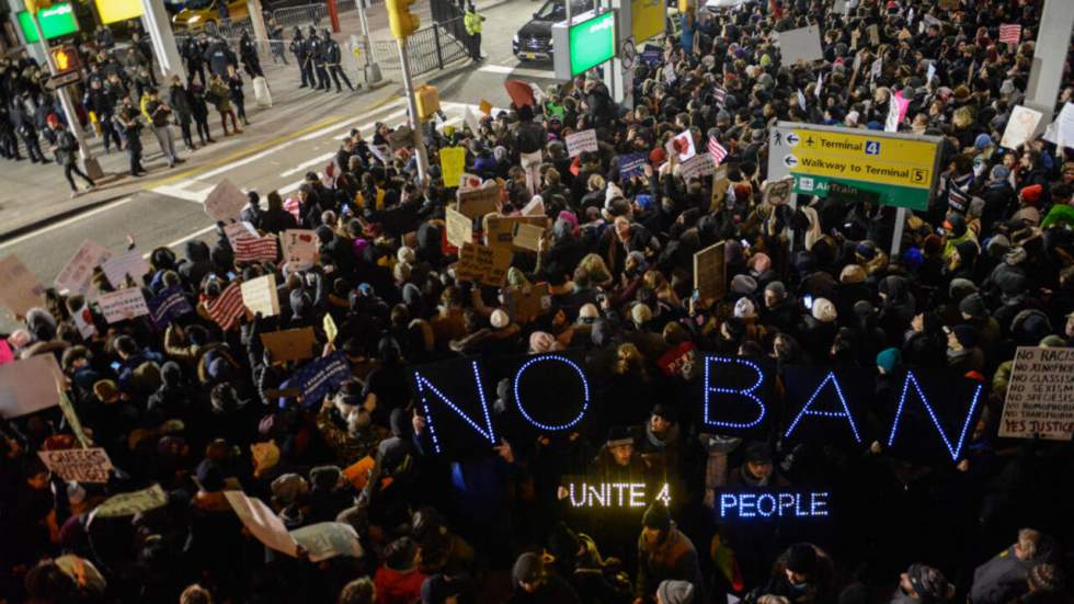 États-Unis : confusion dans les aéroports après le décret sur l'immigration de Trump