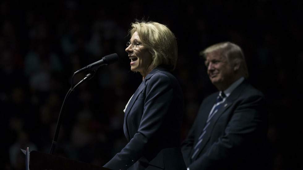 Betsy DeVos à l’Éducation : le choix de Trump qui offusque jusqu'à certains républicains