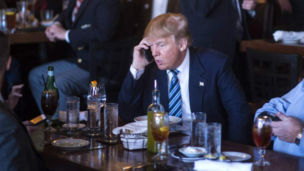 Donald Trump n'arrête pas d'utiliser son téléphone portable non sécurisé