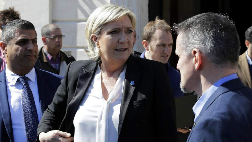 Soupçons d'emplois fictifs au Parlement européen : la cheffe du cabinet de Marine Le Pen en examen