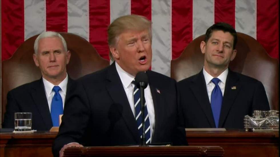 Donald Trump défend son projet pour l'Amérique dans son premier discours au Congrès