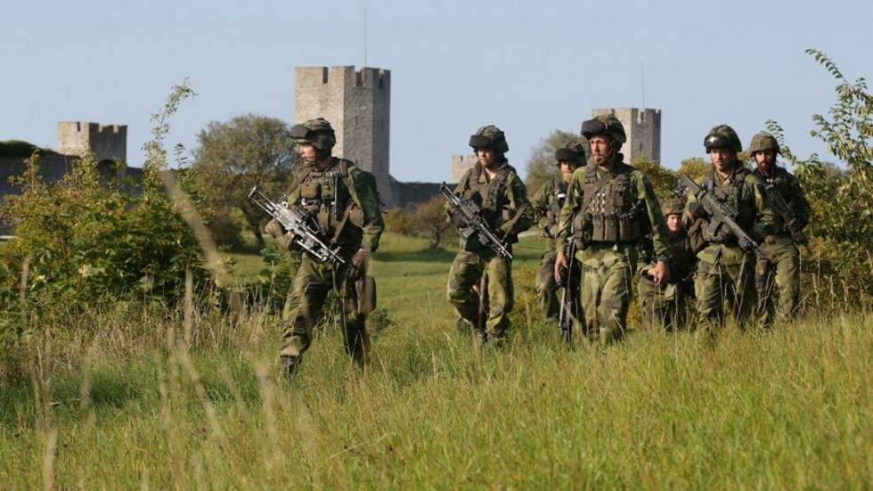 Sept ans après l'avoir supprimé, la Suède rétablit le service militaire obligatoire