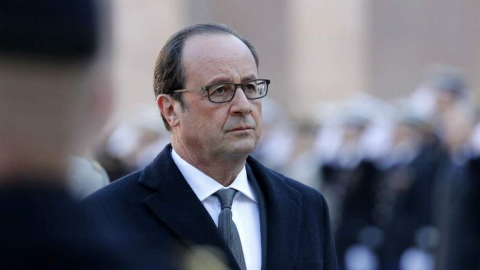 Hollande met en garde contre l'ingérence russe dans les affaires européennes