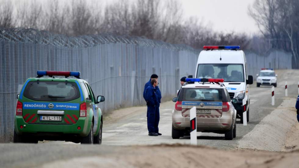 La Hongrie rétablit la détention systématique des migrants, contraire au droit européen La Hongrie rétablit la détention systématique des migrants, contraire au droit européen