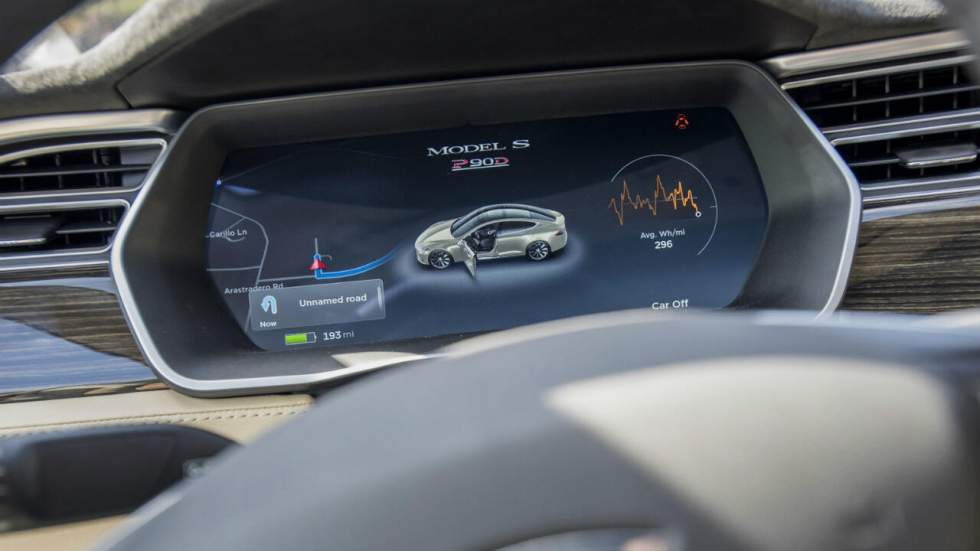 Intel acquiert Mobileye, l’entreprise derrière l’auto-pilote des Tesla