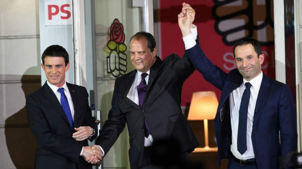 Valls réfute les accusations de "trahison" et s'en prend à Hamon Valls réfute les accusations de "trahison" et s'en prend à Hamon